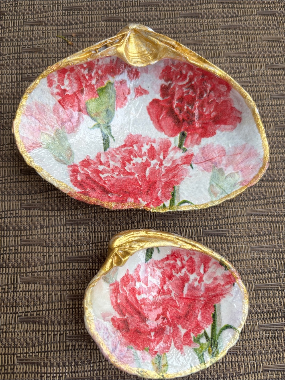 Handmade Gold-Trim Floral Decoupaged Clam Shell Trinket Dish Set Carnations